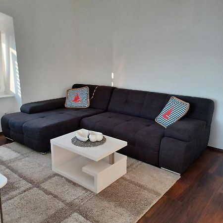 Appartamento Niko 1 Mali Lošinj Esterno foto